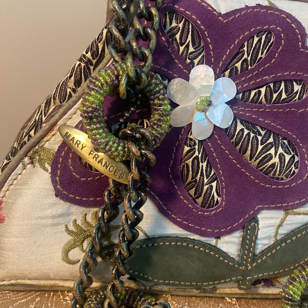 Mary Frances RARE beautiful handbag! Absolutely a work of art! - Picture 2 of 11